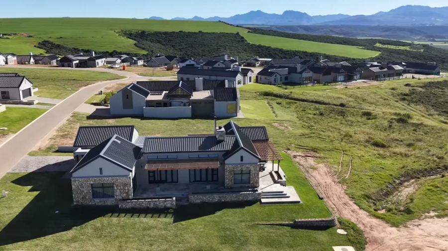 3 Bedroom Property for Sale in Hartland Lifestyle Estate Western Cape